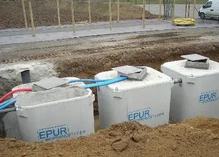 constructeur garage Sens de Bretagne-1